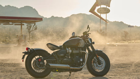 Triumph Bonneville Bobber: A Retro Bob-Job with Modern Features
