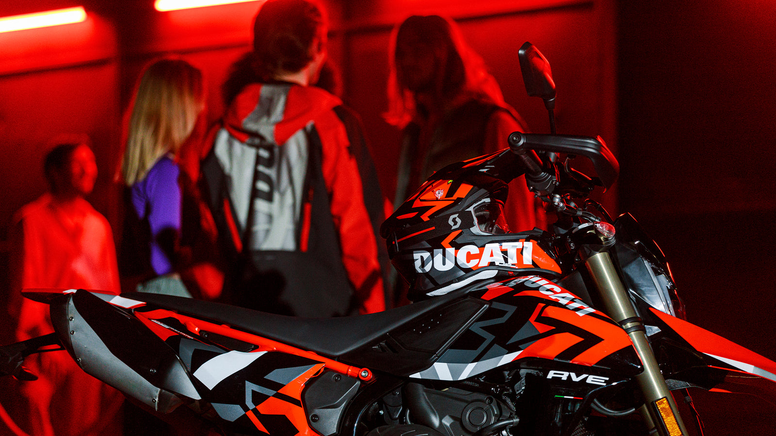 Ducati Hypermotard 698 Mono: A Fun and Agile Supermoto Experience