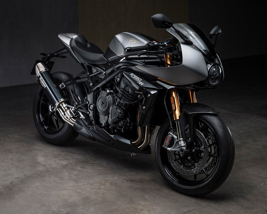 TRIUMPH AND BREITLING COLLABORATE ON LIMITED EDITION SPEED TRIPLE 1200 RR AND CHRONOMAT WATCH