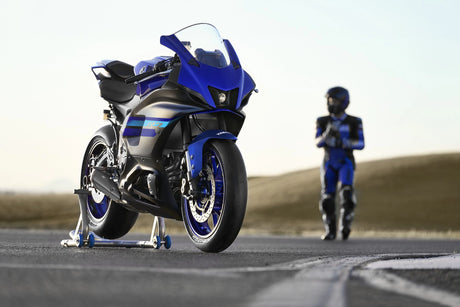 Yamaha YZF-R7: The Hardcore Sportbike