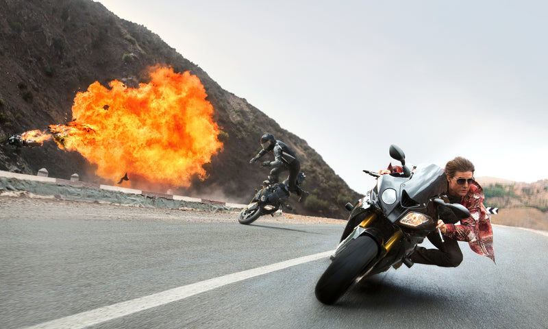 Tom Cruise's Thrilling Motorcycle Chase on the BMW S1000RR in Mission: Impossible, Rogue Nation (2015)