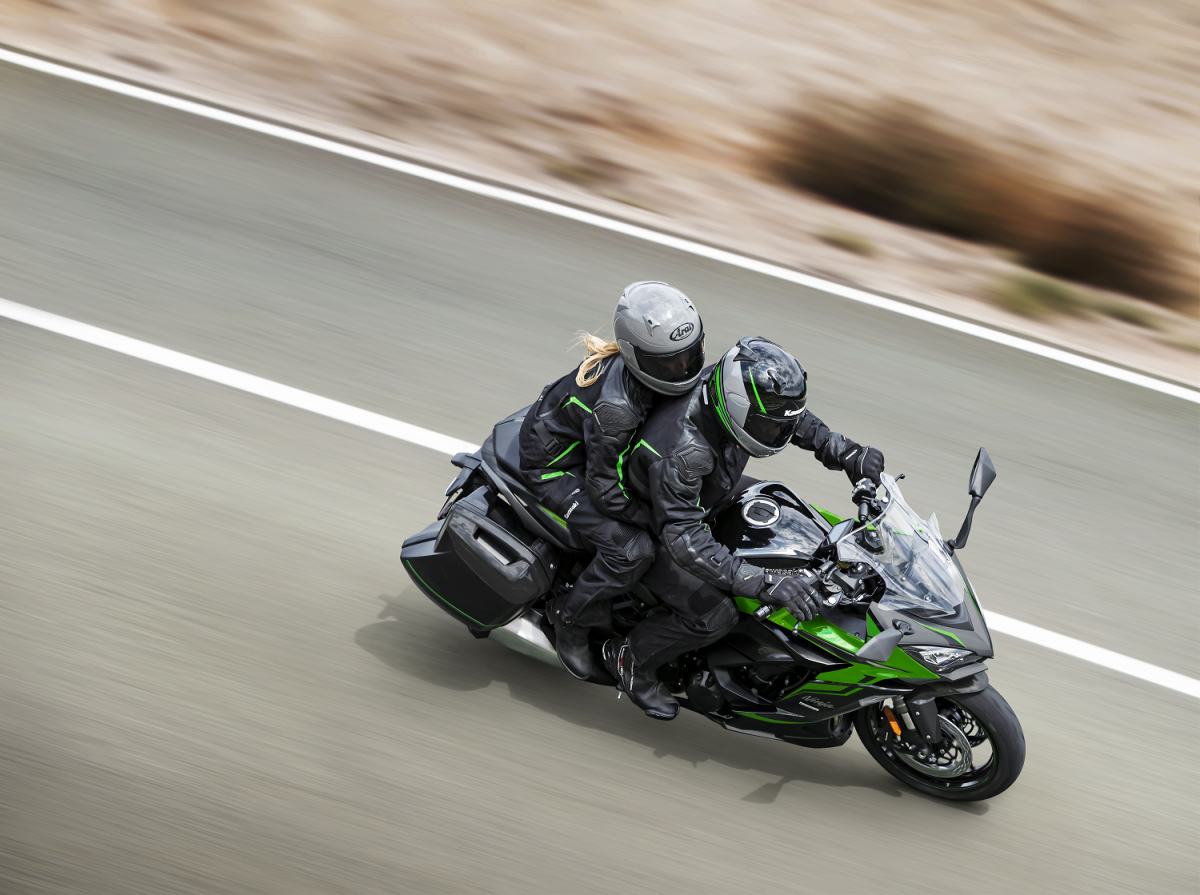 Kawasaki Unveils 2024 Ninja 250 Stylish Lightweight And Performance   8ac3d389 2ff5 43dc B8ec Ca6e1b9ac91f 