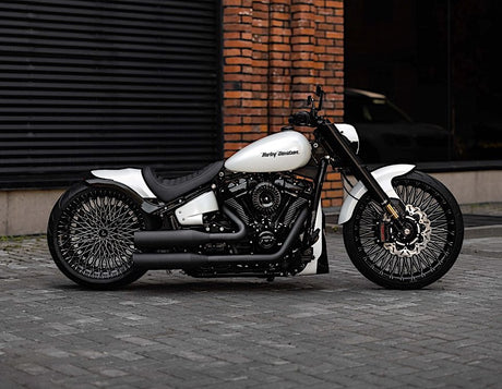Custom Harley-Davidson Breakout "Breakbox 2" Blends Vintage and Modern Styles